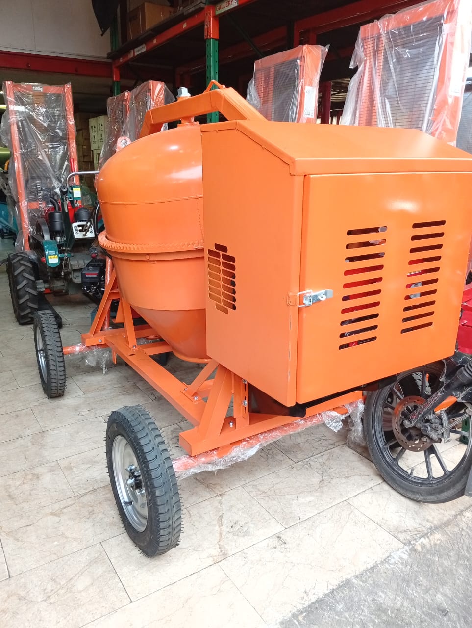 Concrete Mixer, Topall